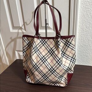 Burberry Shoulder Bucket Bag